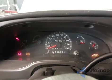 2003 Ford E-350 Super Duty Xl/Xlt z USA, uszkodzony, nr VIN 1FBSS31L93HB00525